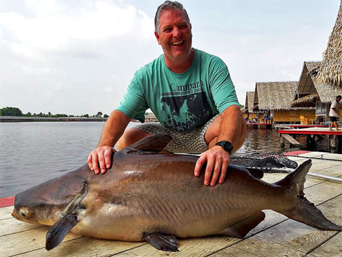 Giant Mekong Catfish from the New Bungsamran